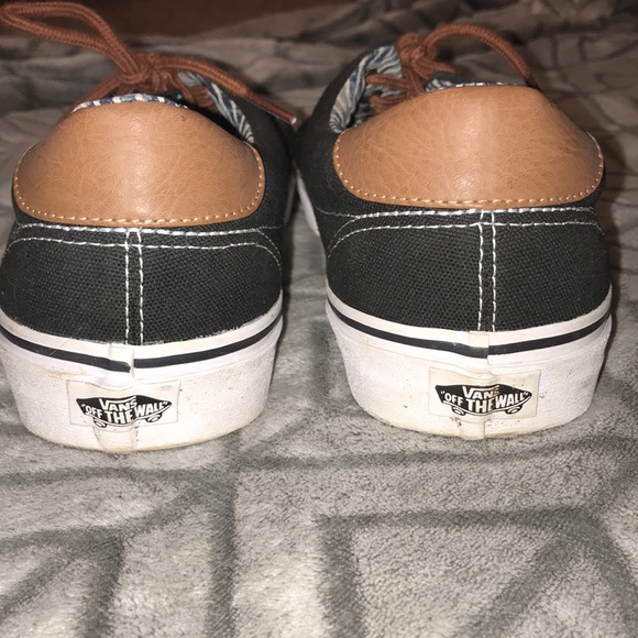 C&L ERA 59 vans - Picture 6 of 6